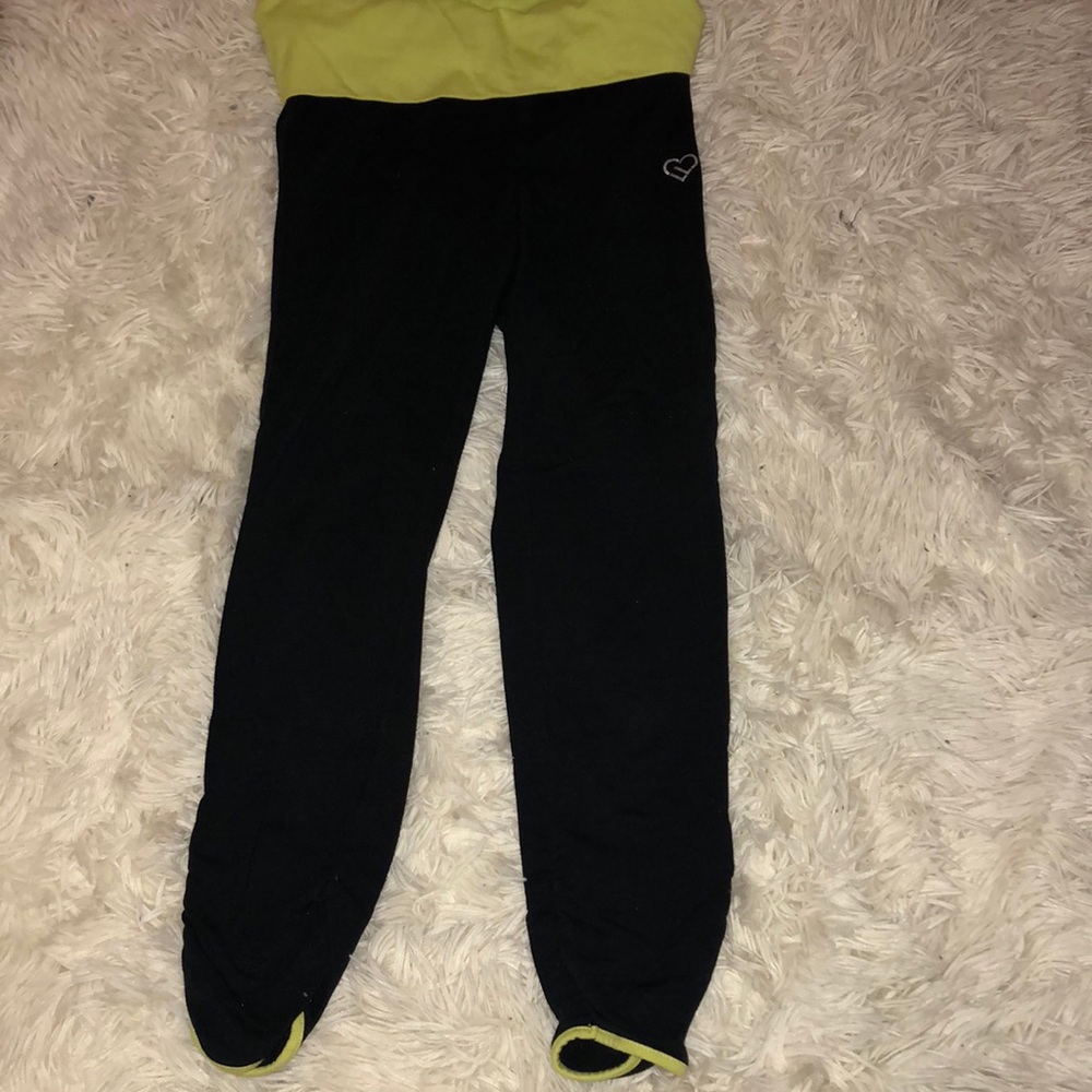 Aeropostale black crop leggings